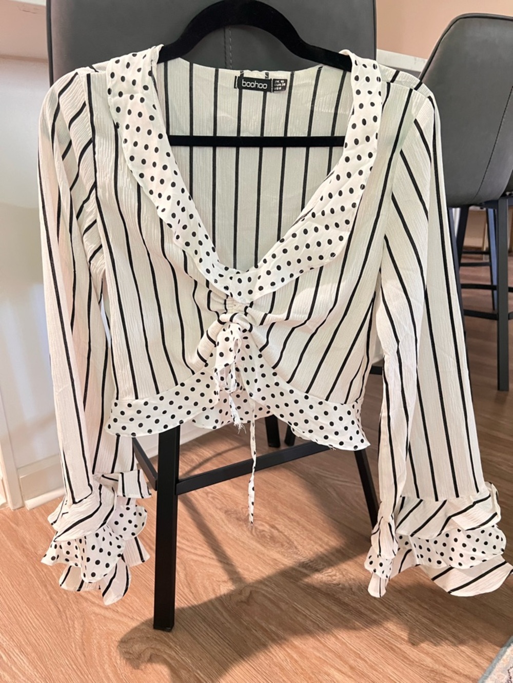 Boohoo White and Black Striped Polka Dot Tie-Front Blouse